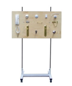 Cuadro de actividades diarias  móvil e regulable en altura