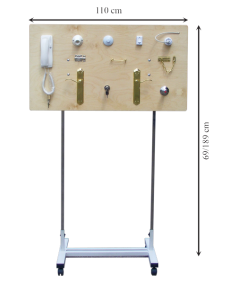 Cuadro de actividades diarias  móvil e regulable en altura